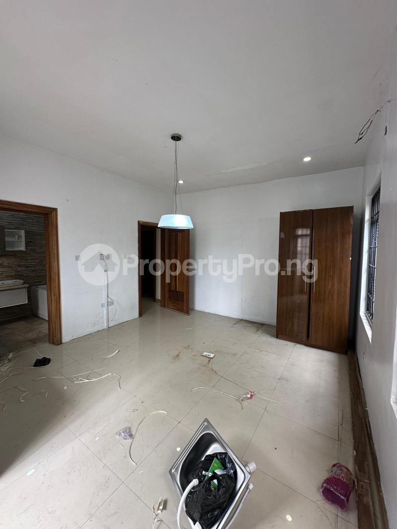 1 bedroom Flat / Apartment for rent Offoniru Market Lekki Phase 1 Lekki Lagos - 0