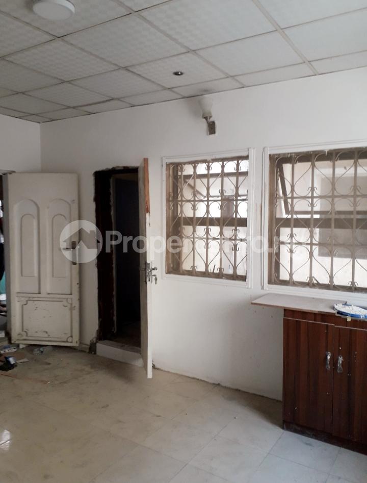 1 bedroom Flat / Apartment for rent .. Lekki Phase 1 Lekki Lagos