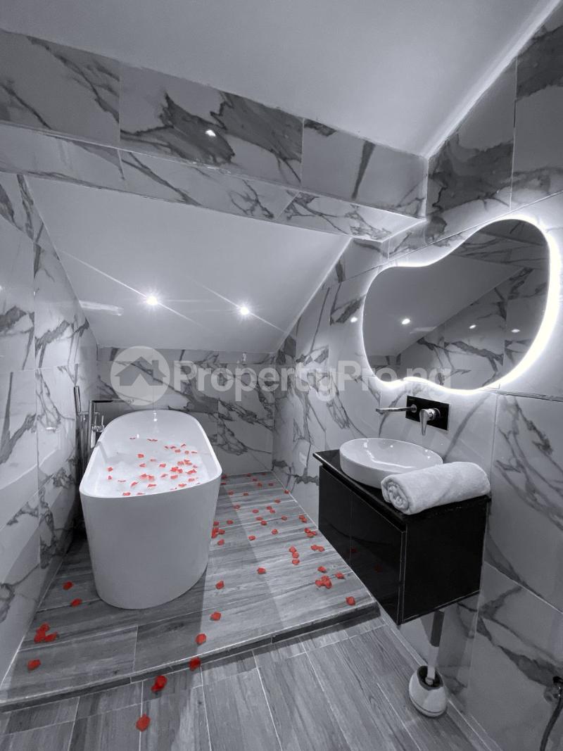 1 bedroom Flat / Apartment for shortlet Lekki Phase 1, Lekki Lekki Phase 1 Lekki Lagos - 4