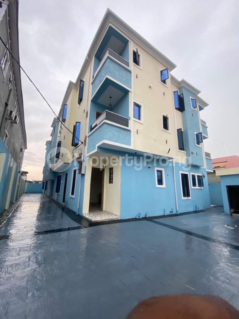 1 bedroom Flat / Apartment for sale Gbagada Lagos