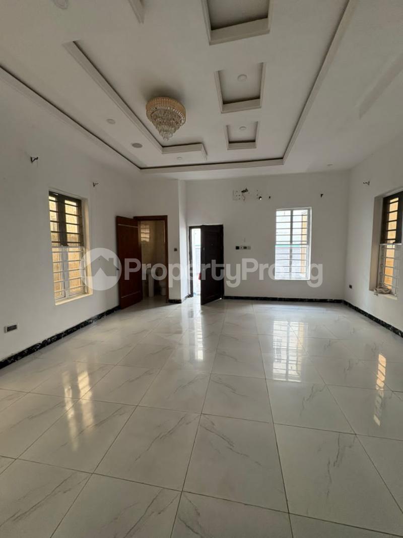 1 bedroom Flat / Apartment for rent Van Daniels Estate Orchid Road, Lekki Lagos