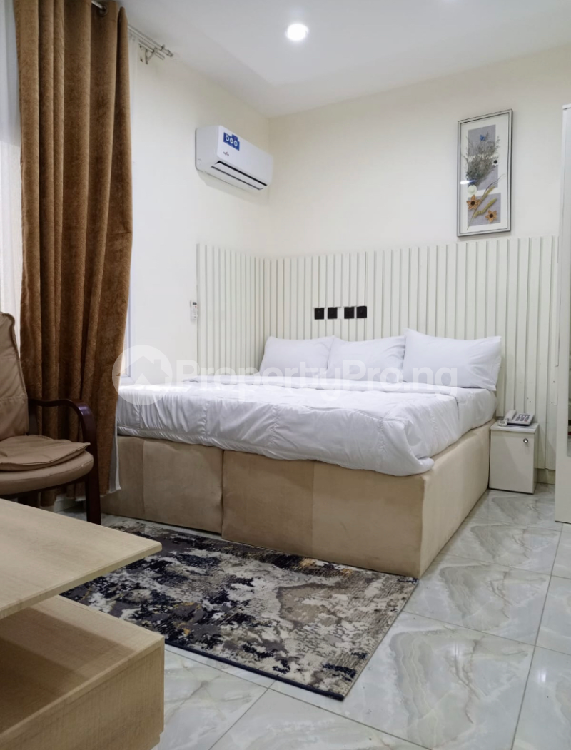 1 bedroom Flat / Apartment for shortlet Life Camp Abuja