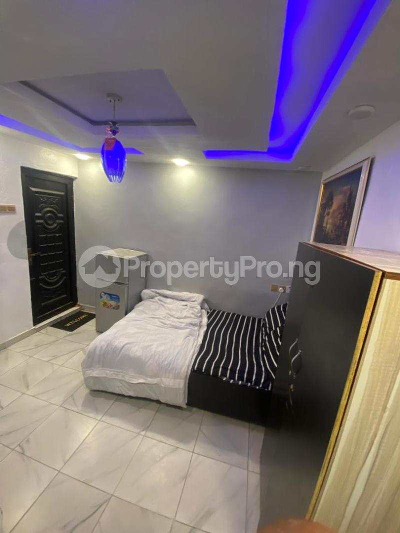 1 bedroom Flat / Apartment for shortlet Yaba Lagos