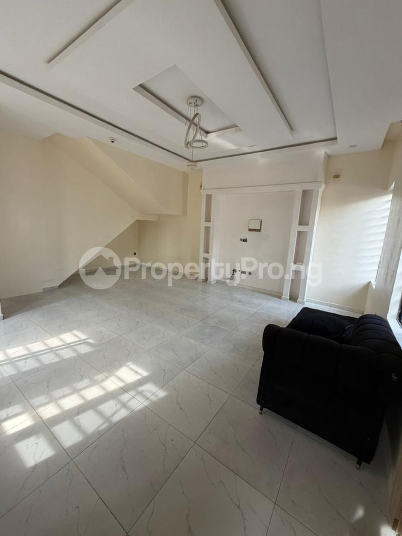 Flat / Apartment for rent Ikota Gra Ikota Lekki Lagos