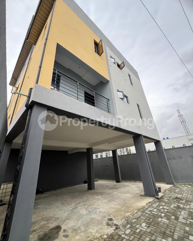 1 bedroom House for sale Ologolo Lekki Lagos