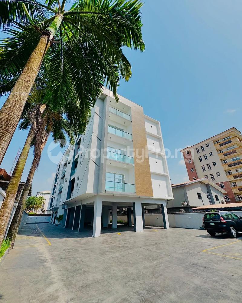 2 bedroom House for sale Victoria Island Lagos