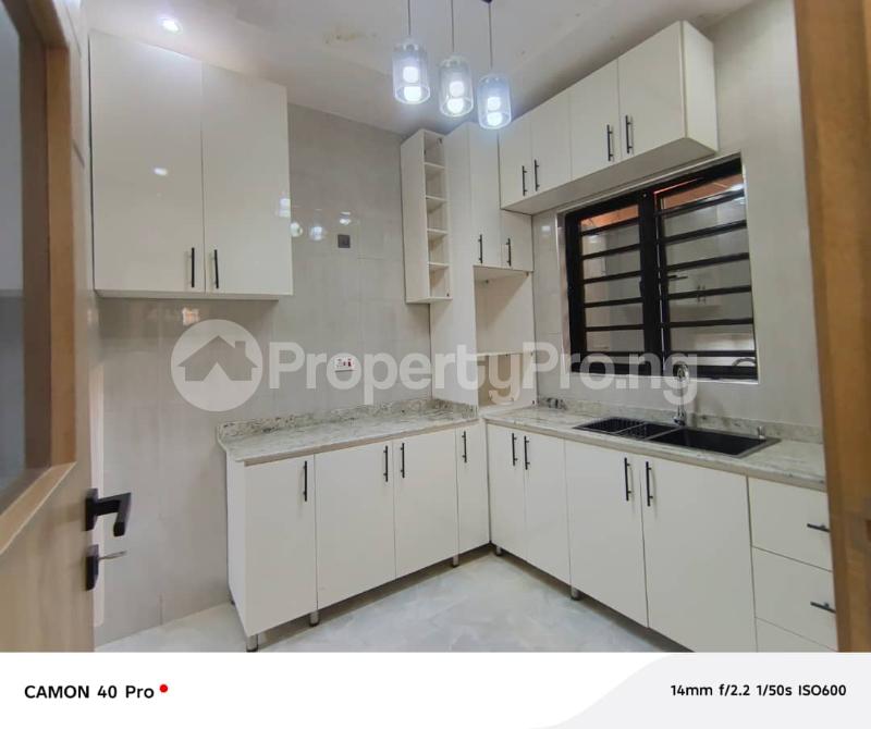2 bedroom House for rent No 12, Sam Adeoye Street Akala Estate Akobo Ibadan Akobo Ibadan Oyo
