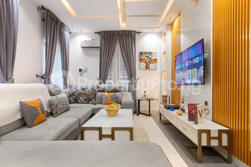 4 bedroom House for shortlet Admiralty Way Lekki Phase 1 Lekki Lagos