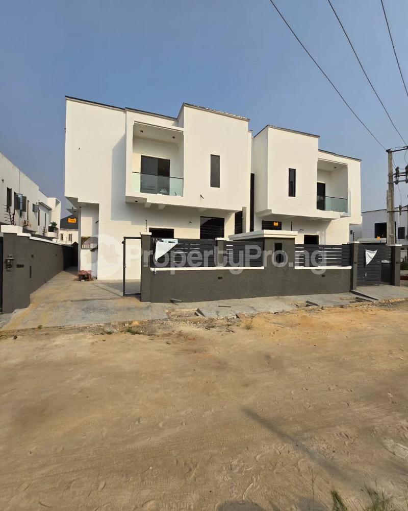 4 bedroom House for sale orchid Lekki Lagos