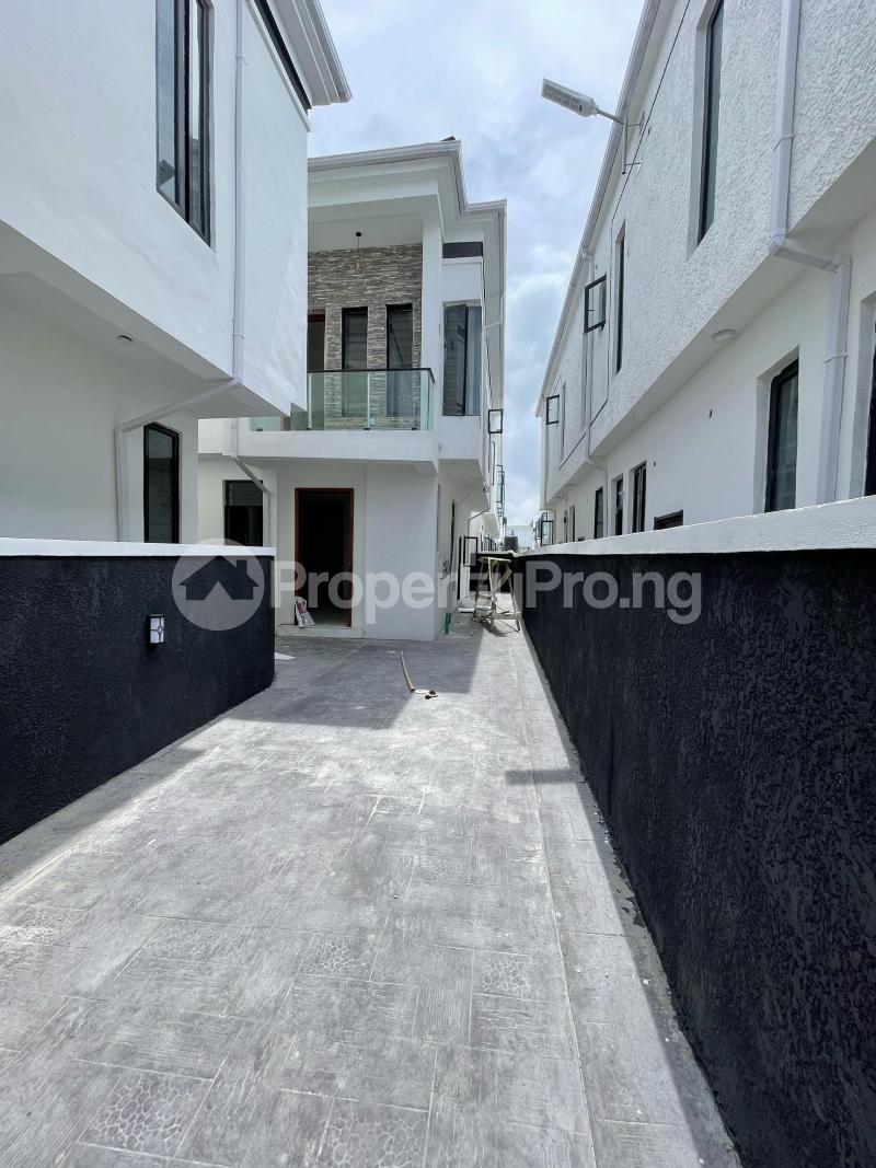 4 bedroom House for sale Ikota Lekki Lagos