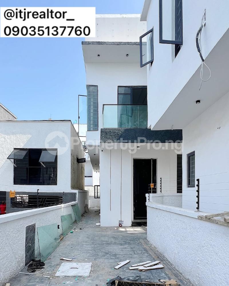 4 bedroom House for sale Ikota Lekki Lagos