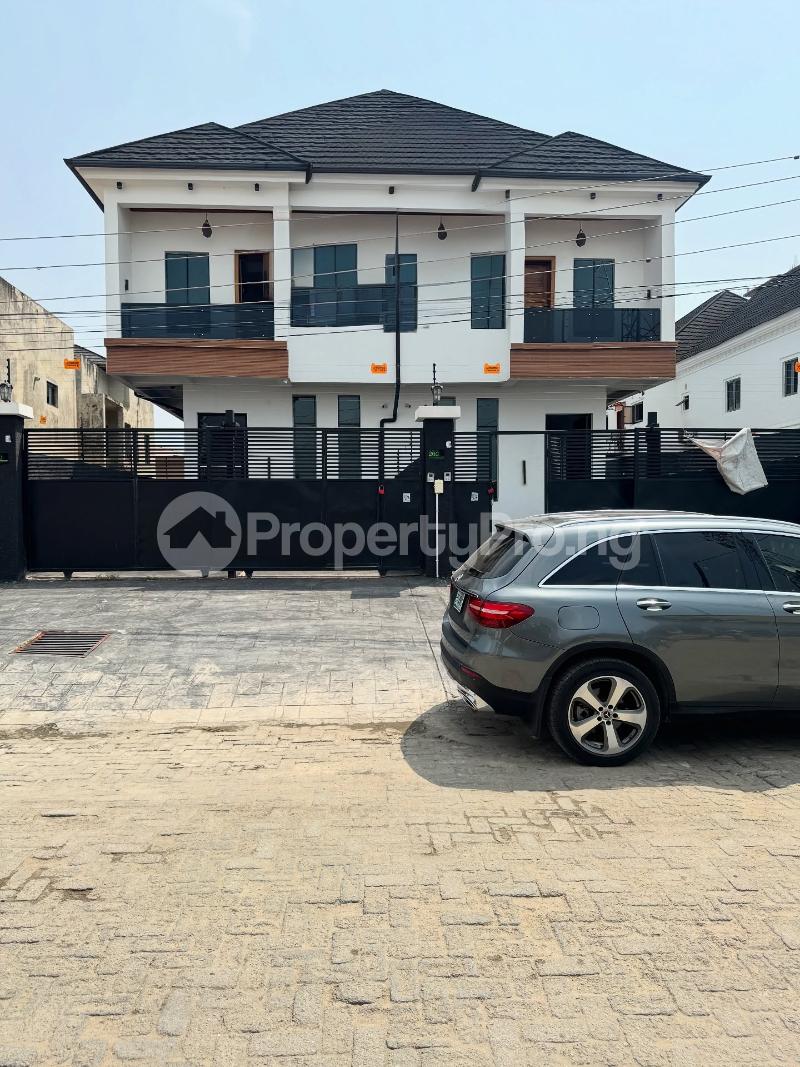 4 bedroom Flat / Apartment for sale Agungi Lekki Lagos