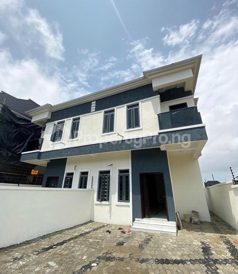 4 bedroom House for sale 2nd Toll Gate Lekki Lagos