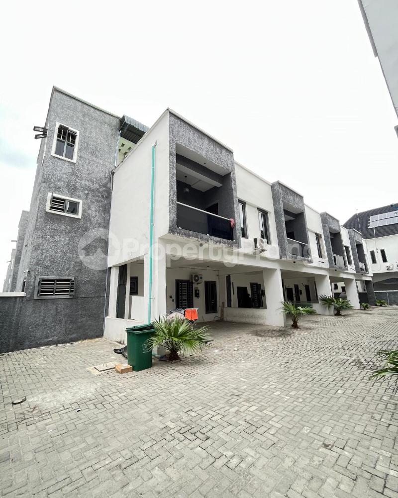 4 bedroom House for sale Orchid Lekki Lagos