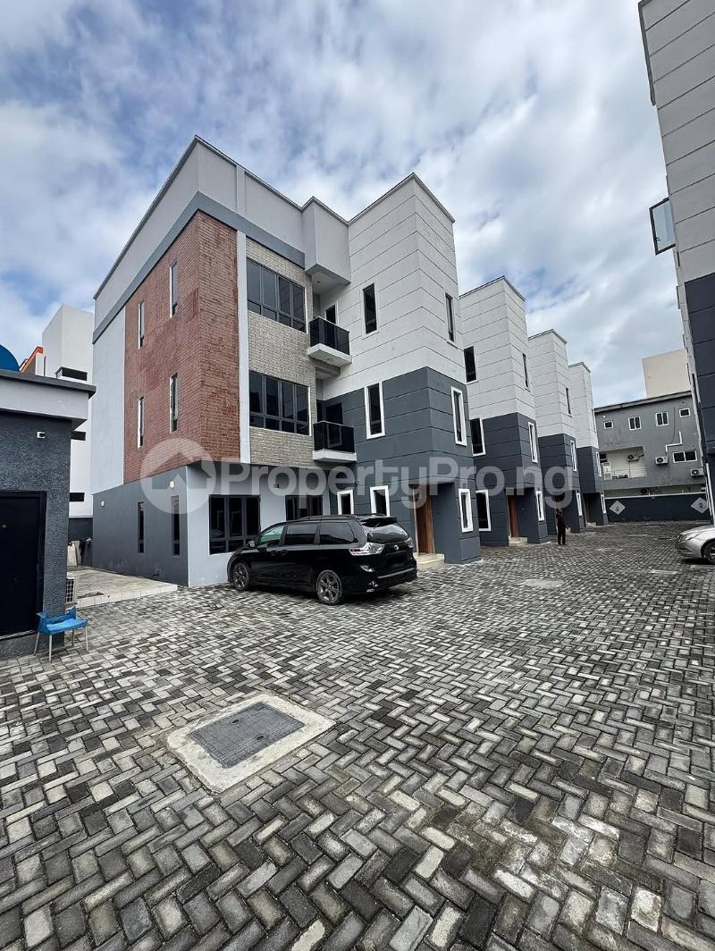 4 bedroom House for rent Ikate Lekki Lagos
