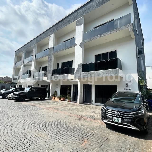 4 bedroom House for rent Lekki Phase 1 Lekki Lagos