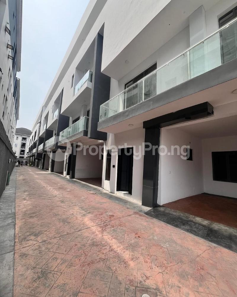 4 bedroom House for sale ONIRU Victoria Island Lagos