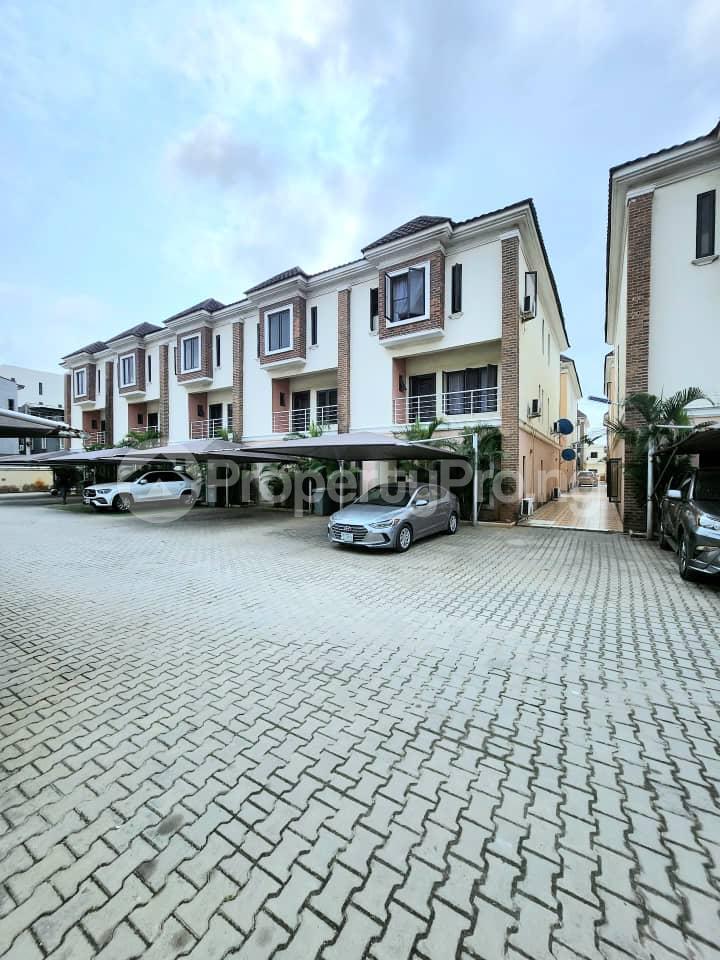 4 bedroom House for rent Ikate Lekki Lagos