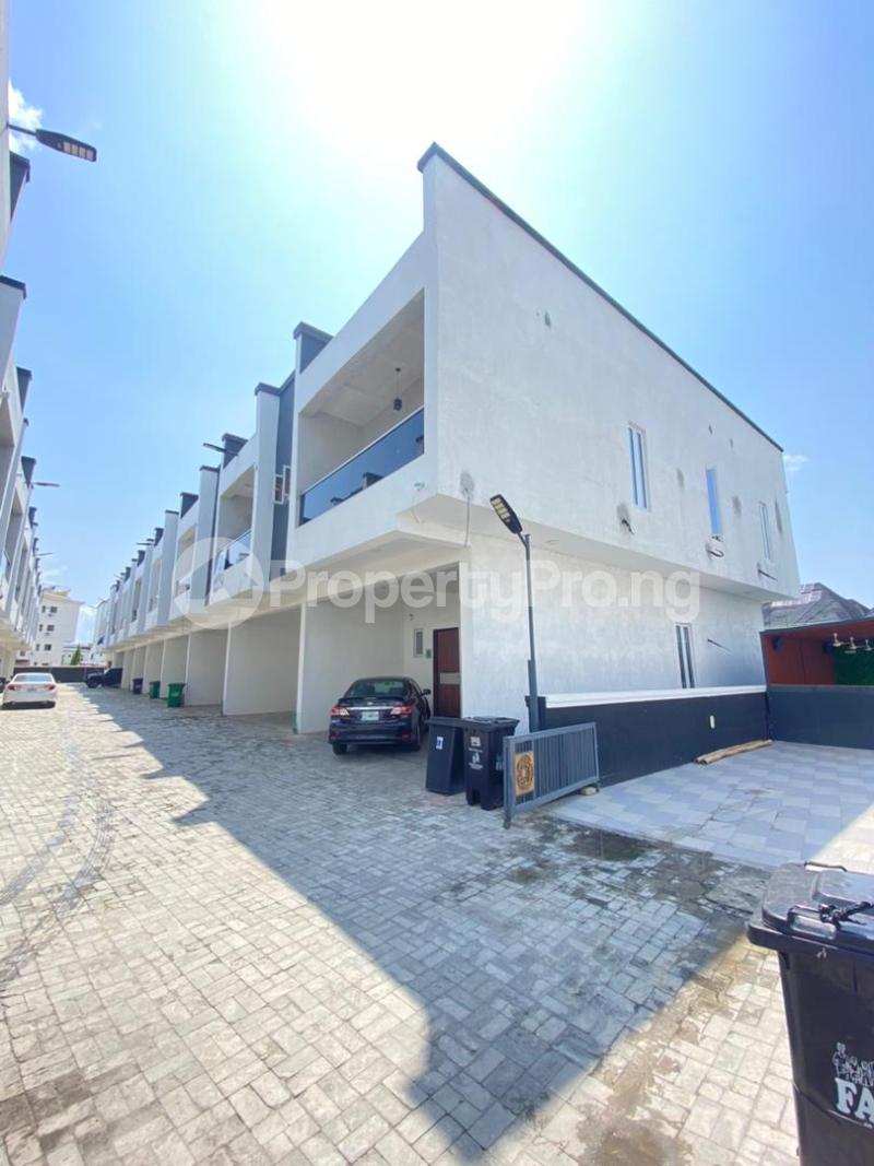 4 bedroom House for sale Ikota Lekki Lagos