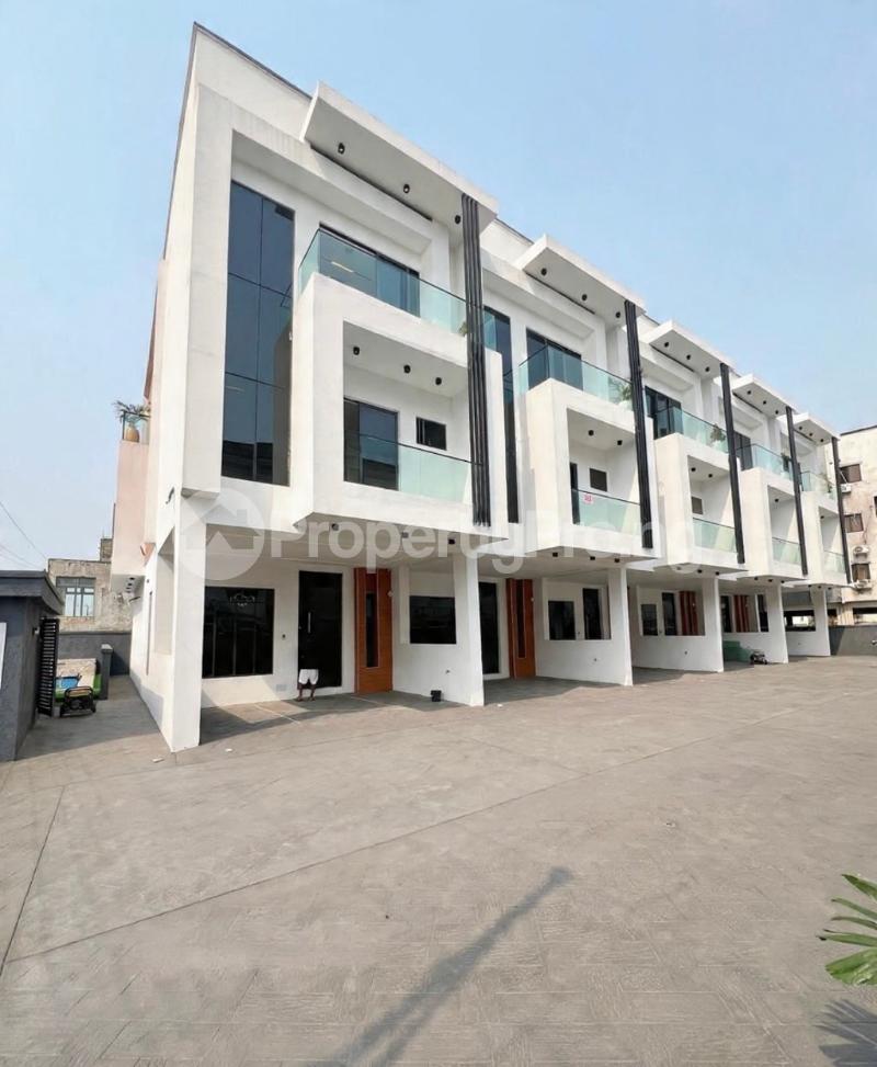 5 bedroom House for sale Osapa london Lekki Lagos