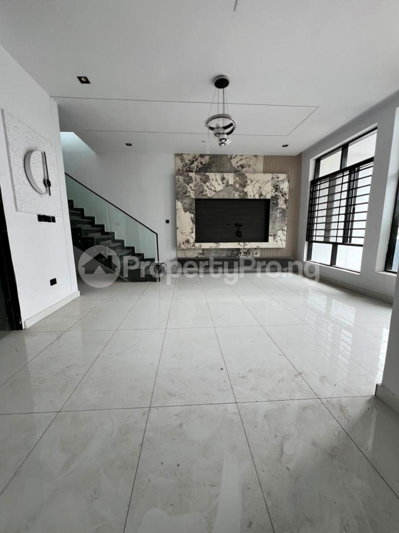 4 bedroom House for sale Ikota Lekki Lagos
