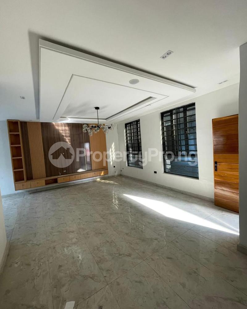 4 bedroom House for rent Lekki Lagos