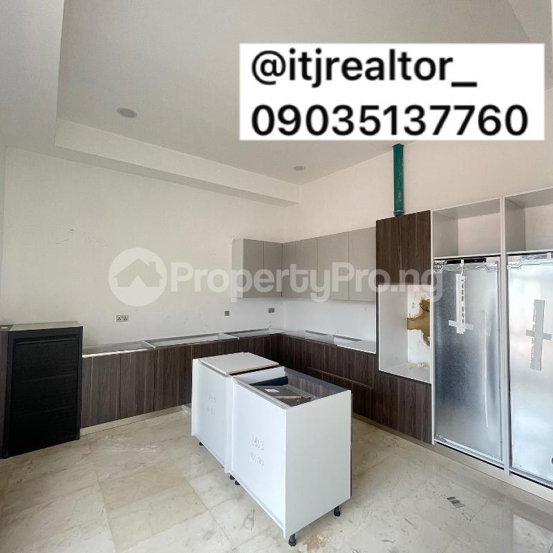 5 bedroom House for sale Ikoyi Lagos