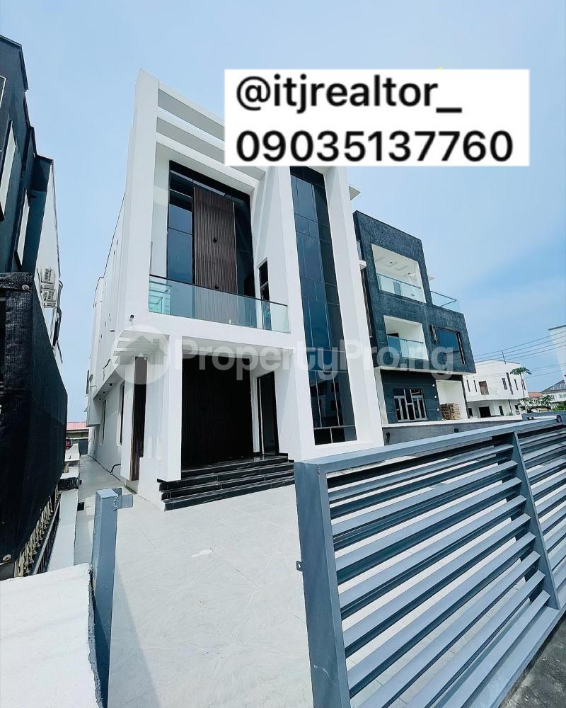 5 bedroom House for sale 2nd Toll Gate, Lekki Lagos