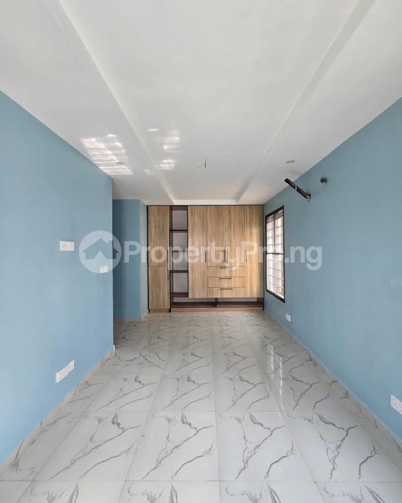 5 bedroom House for sale Osapa london Lekki Lagos