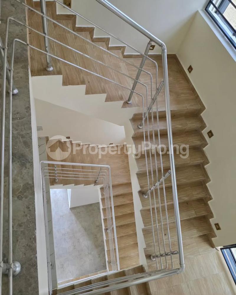 5 bedroom House for sale Osapa london Lekki Lagos