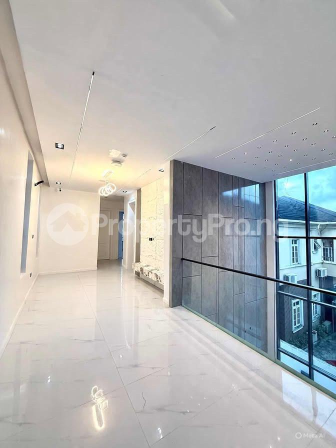 5 bedroom House for sale chevron Lekki Lagos