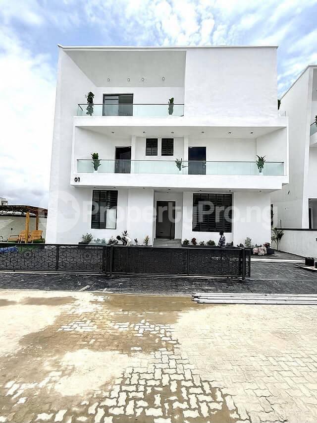 5 bedroom House for sale chevron Lekki Lagos