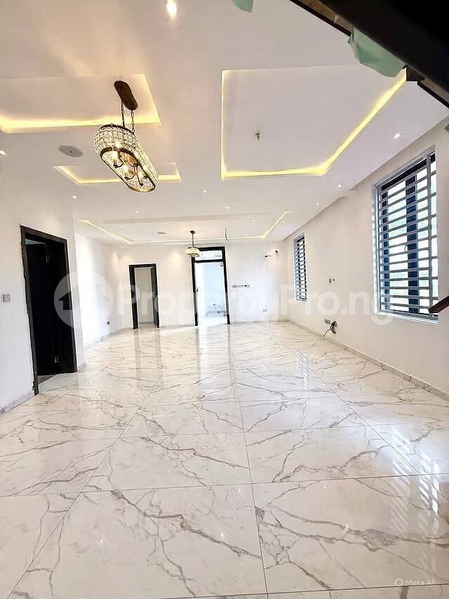 5 bedroom House for sale Victory Park Estate Osapa london Lekki Lagos