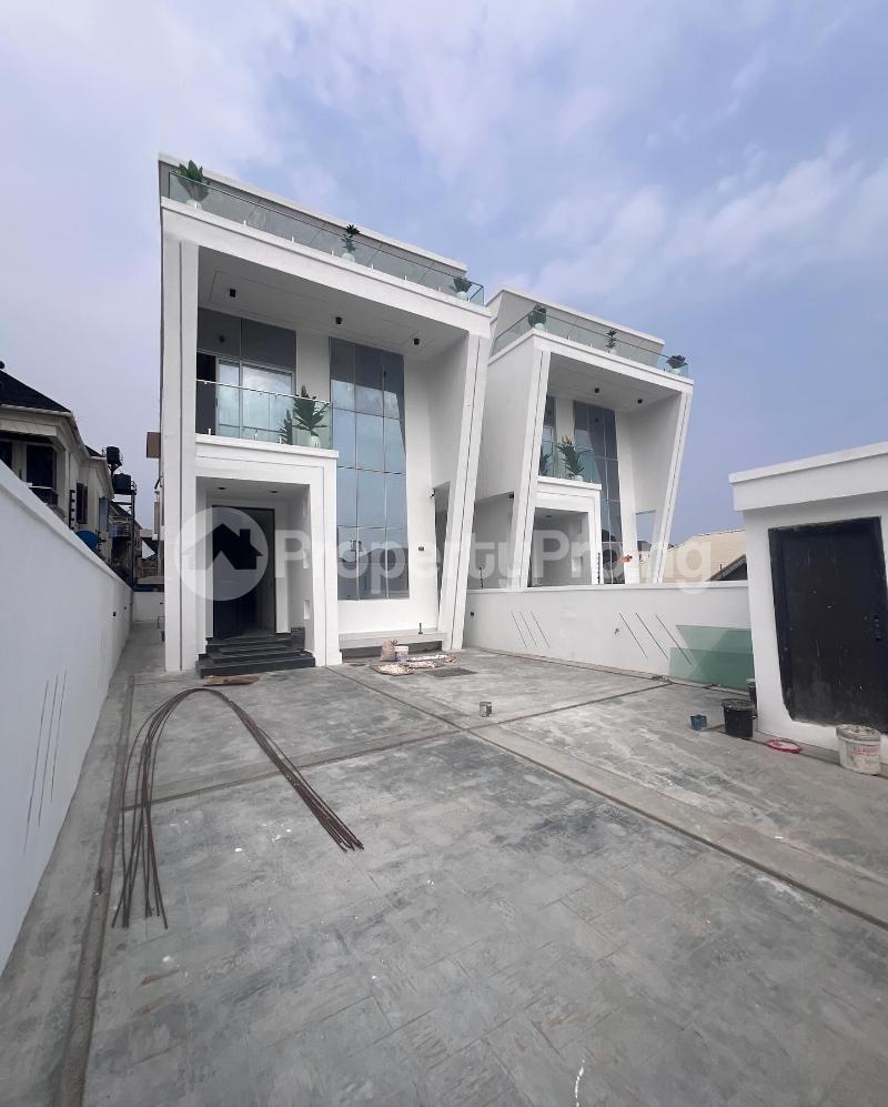 5 bedroom House for sale Ologolo Lekki Lagos