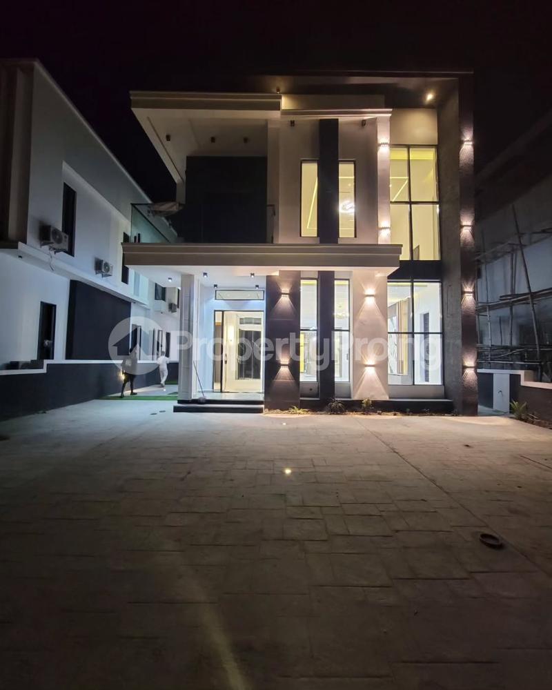 5 bedroom House for sale Ikota Lekki Lagos