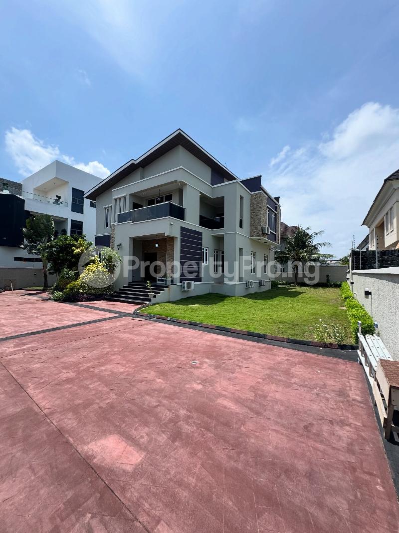 5 bedroom House for sale Osapa london Lekki Lagos - 1