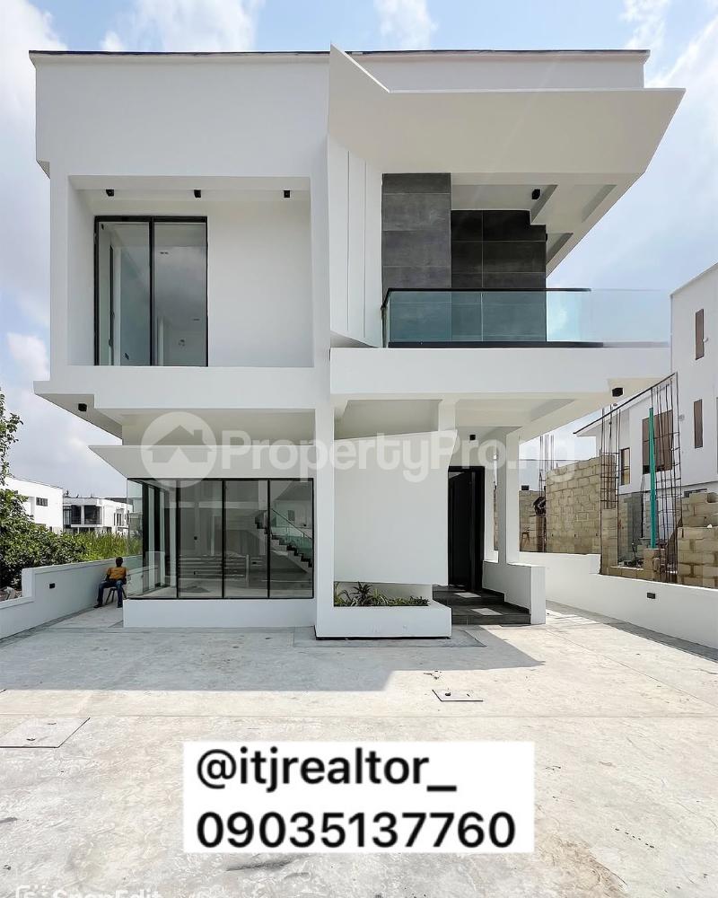 5 bedroom House for sale Ikota Lekki Lagos