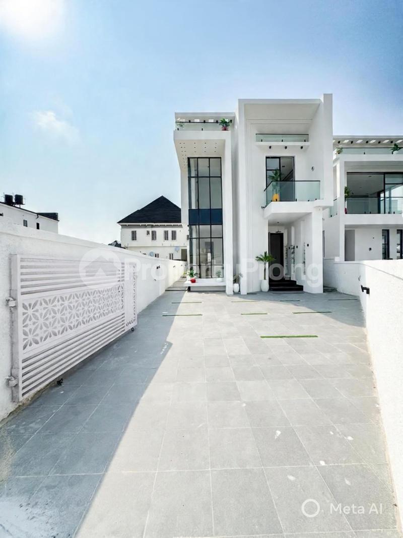 5 bedroom House for sale Chevron Lekki Lagos
