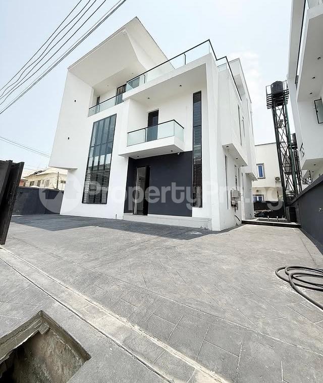 5 bedroom House for sale Osapa london Lekki Lagos