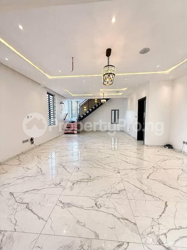 5 bedroom House for sale Victory Park Estate Osapa london Lekki Lagos