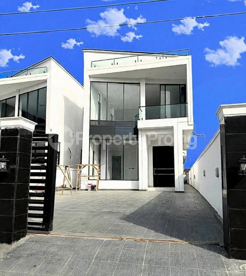 5 bedroom House for sale Chevron Lekki Lagos