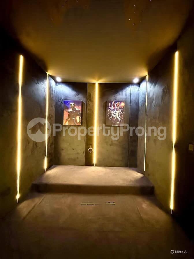 5 bedroom House for sale chevron Lekki Lagos