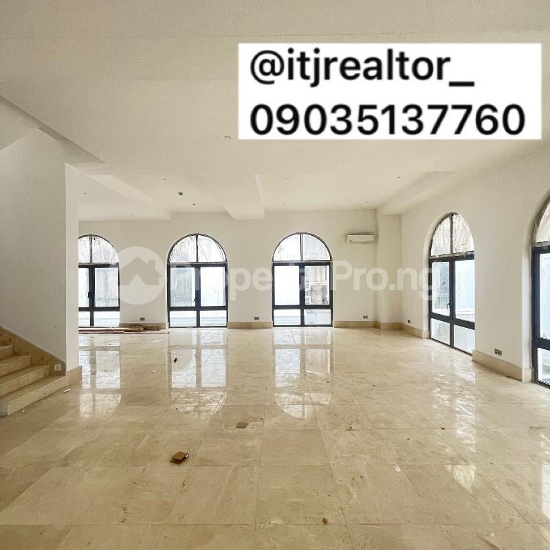 5 bedroom House for sale Ikoyi Lagos