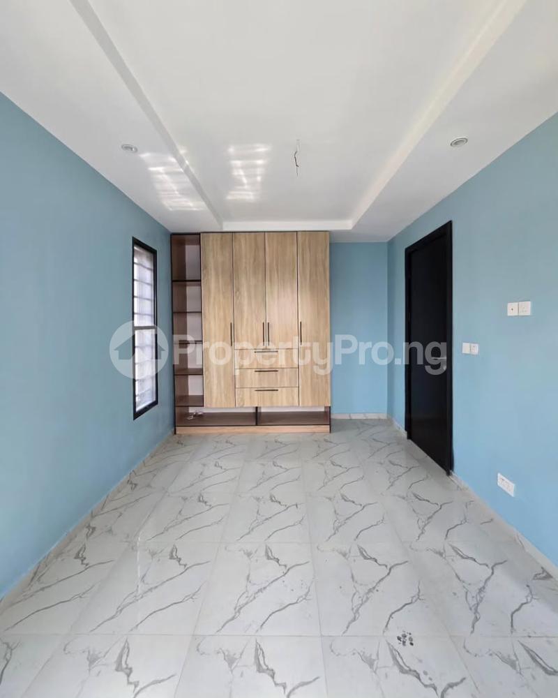 5 bedroom House for sale Osapa london Lekki Lagos