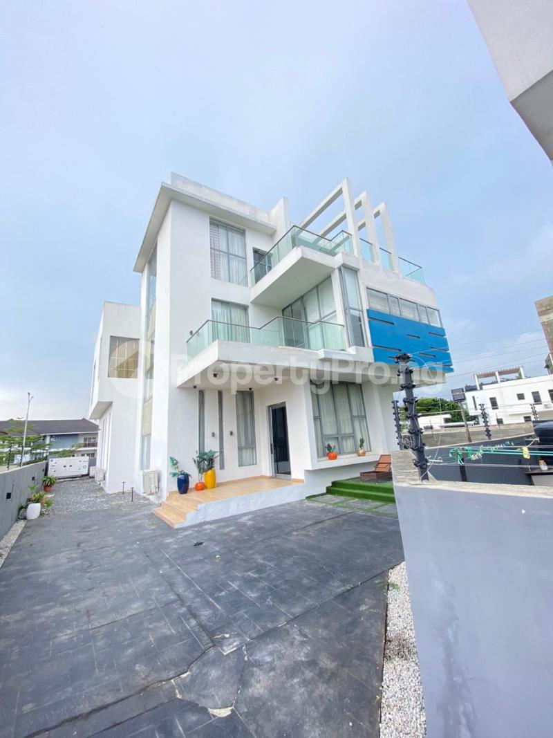 5 bedroom House for sale Pinnock Beach Estate Osapa london Lekki Lagos - 0