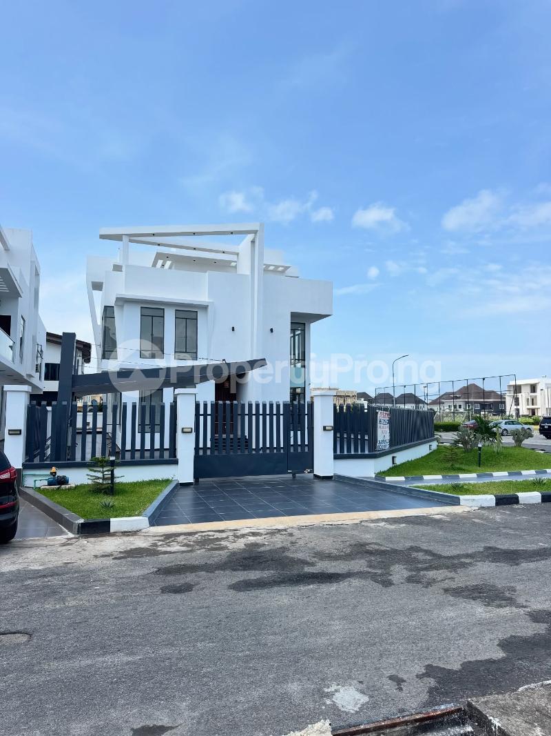 5 bedroom House for sale Pinnock Beach Estate Osapa london Lekki Lagos - 0