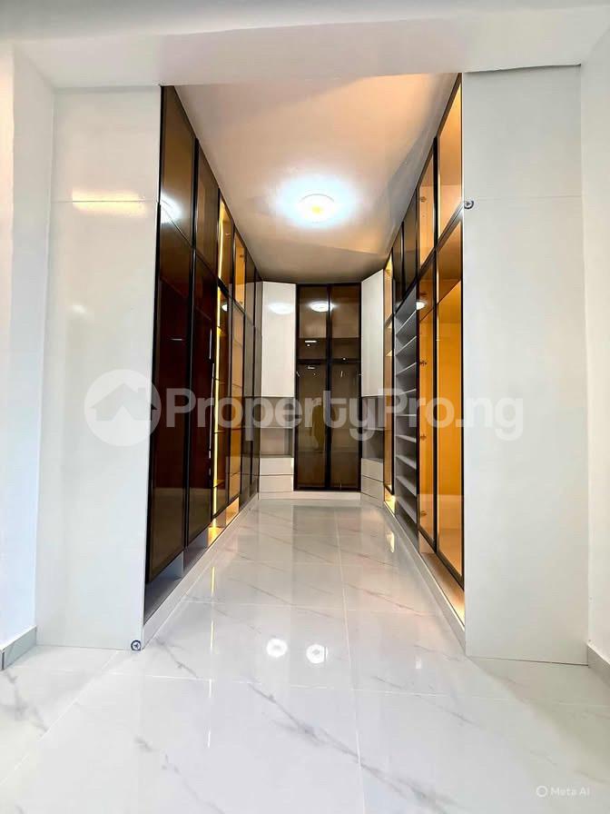 5 bedroom House for sale chevron Lekki Lagos