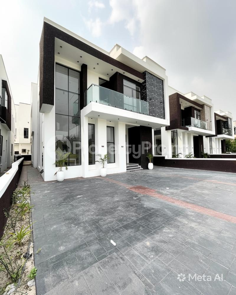 5 bedroom House for sale Ikota Lekki Lagos