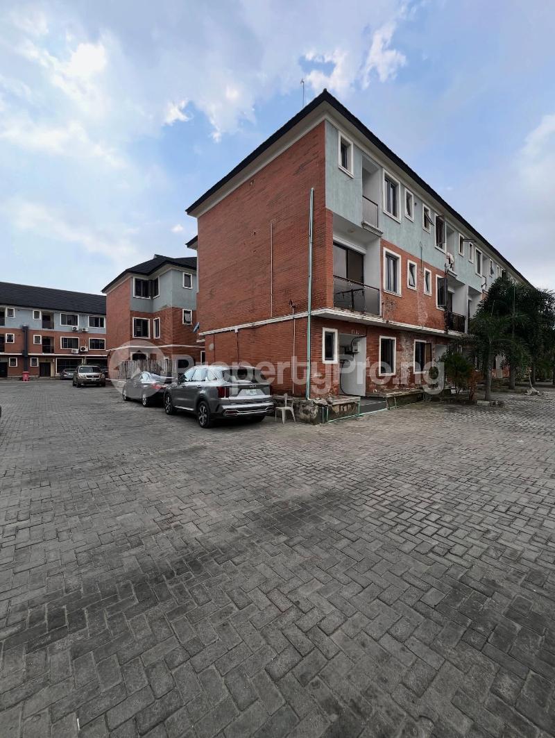5 bedroom House for rent Osapa london Lekki Lagos