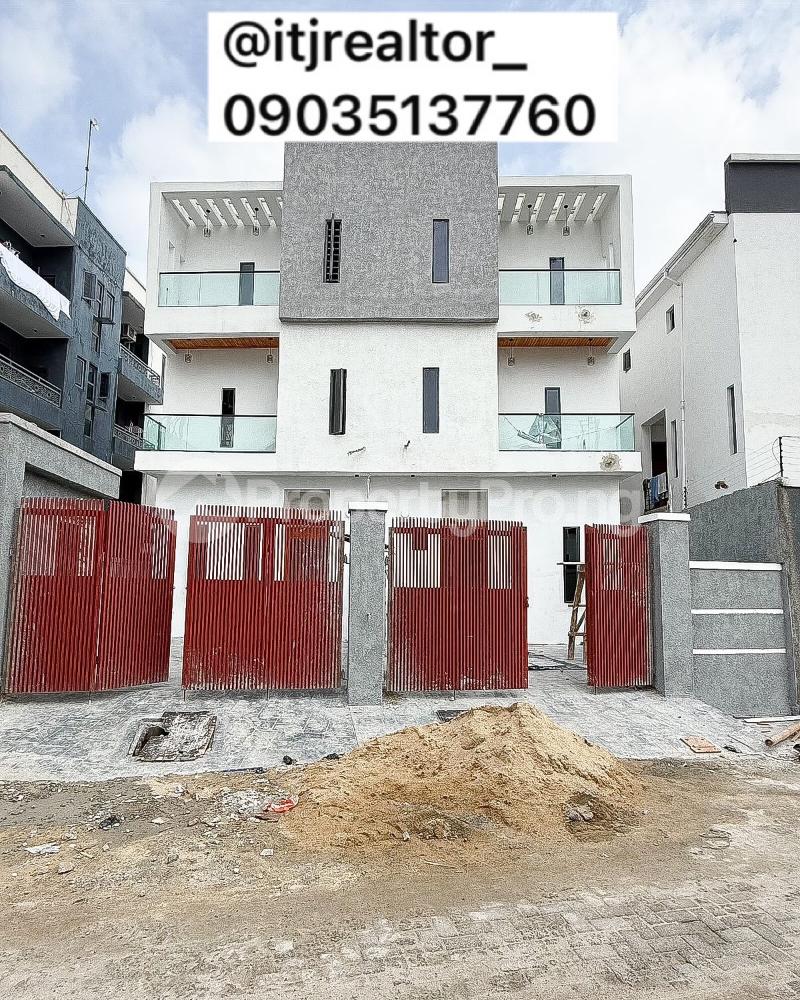 5 bedroom House for sale Ologolo Lekki Lagos